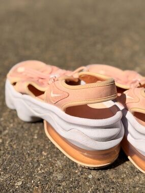 Nike Women's AIRMAX Peach and White Platform Sandal-Sneakers